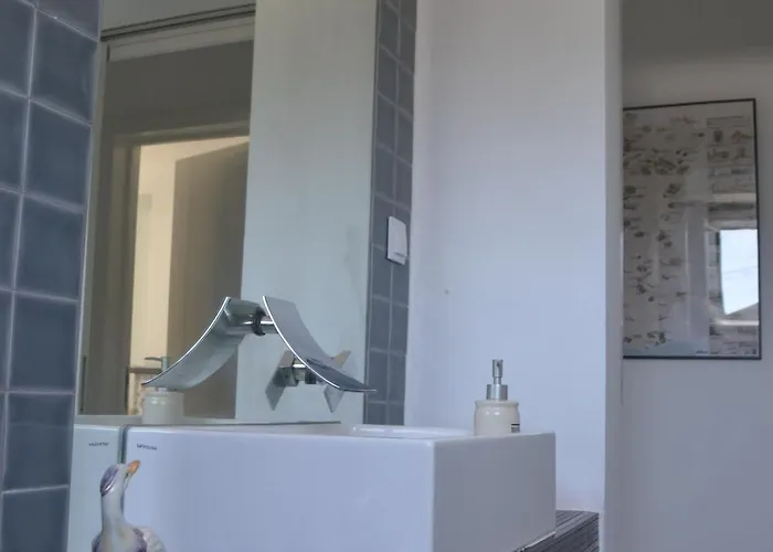 Rustic Chick Villa Belas